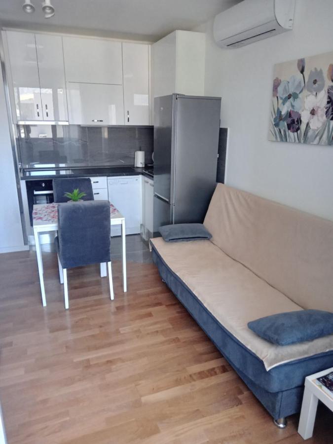 Nina Apartment Сплит Екстериор снимка
